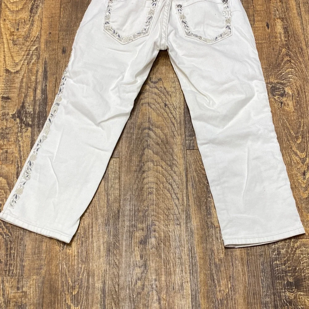 Miss Me‎ size 25 white capris Jeans with embroidery embellished pockets stretch - Picture 8 of 14